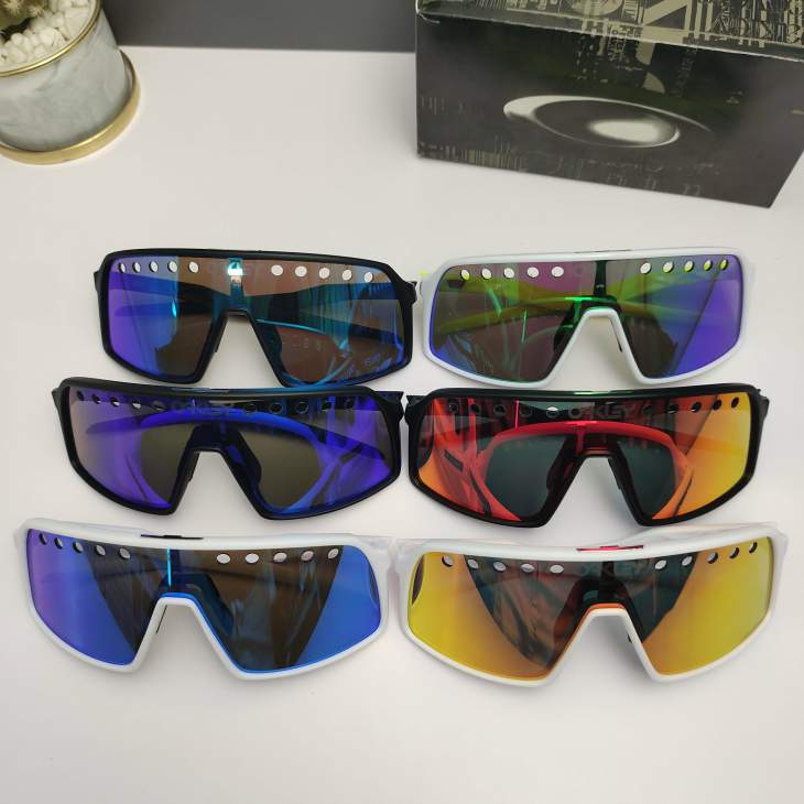 Picture of Oakley Sunglasses _SKUfw66124114fw